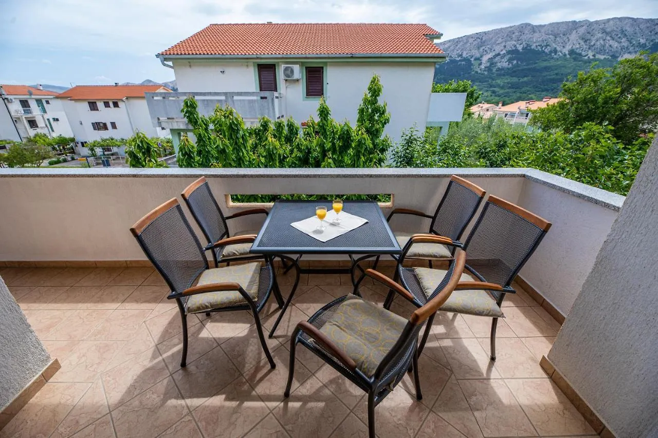 Apartments Maja And Sanja Baška
