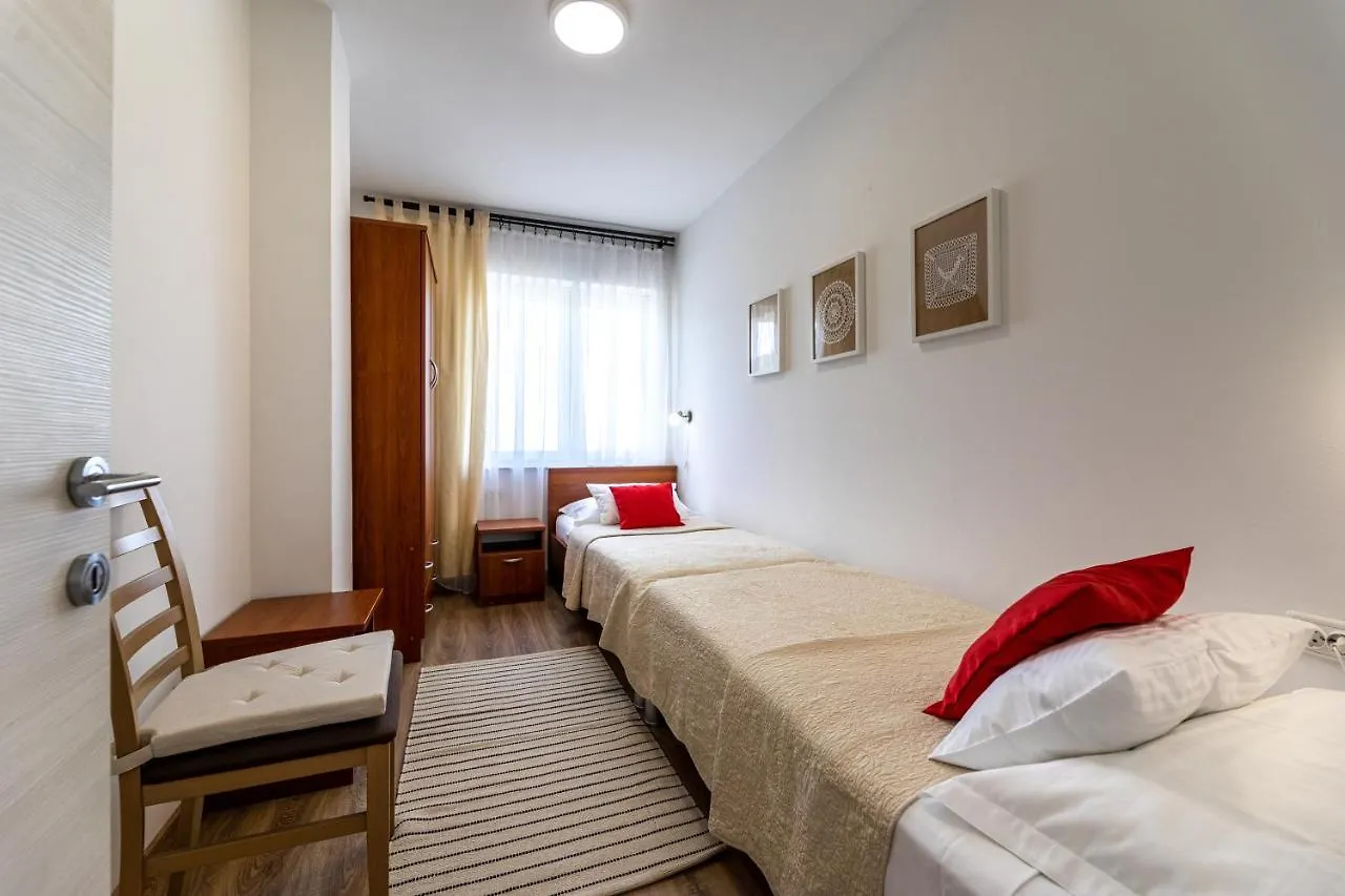 Apartments Maja And Sanja Baška